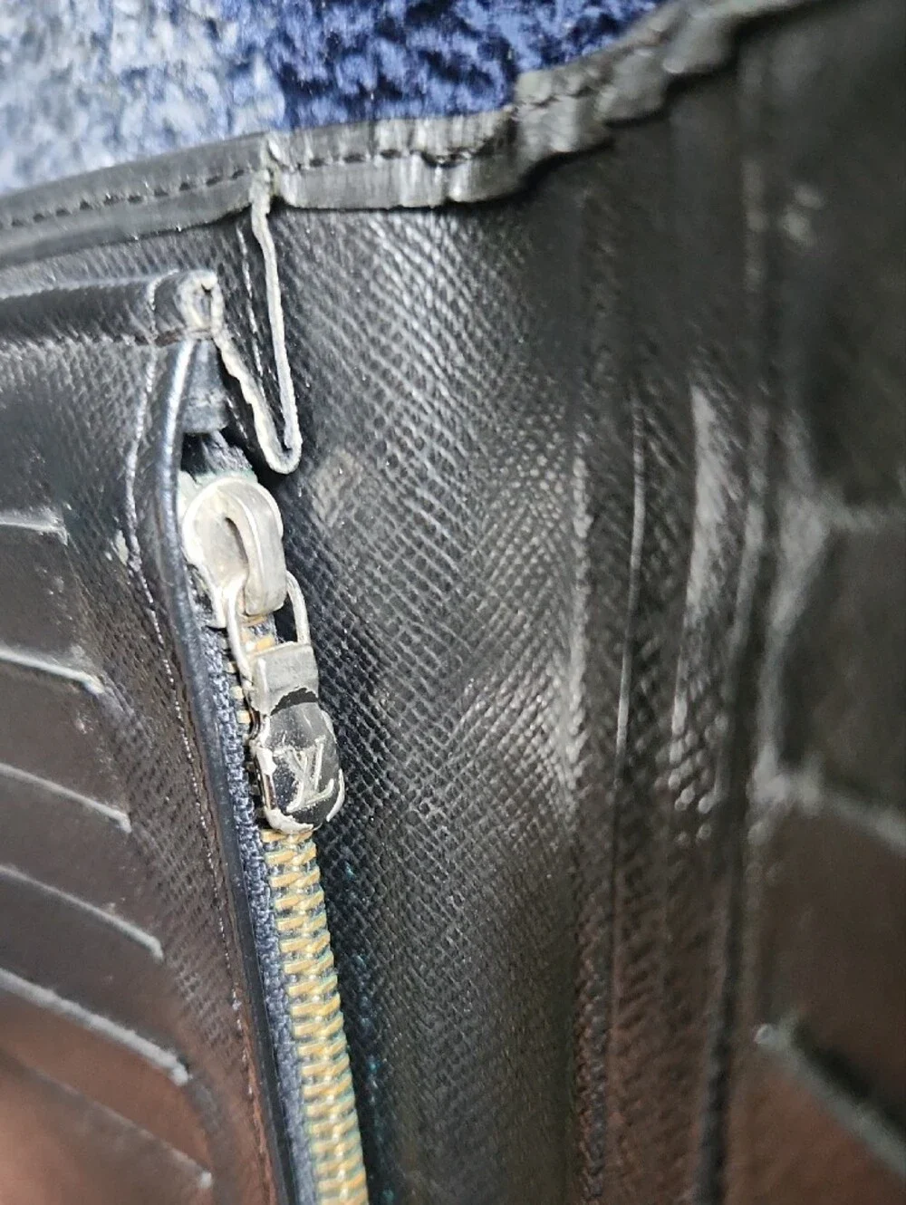 Louis Vuitton Black Men's Long Bifold Wallet